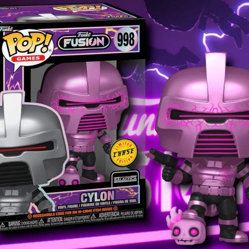 NEW/MINT FUNKO POP! Funko Fusion - Cylon(Galactica) CHASE w/PROTECTOR #998